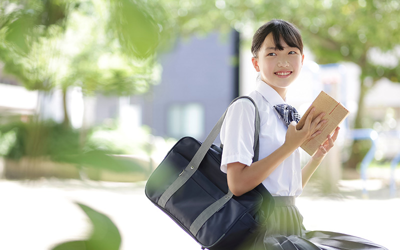 中高生の矯正治療について